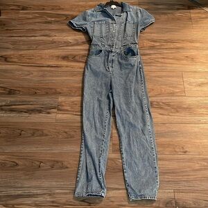 Entro woman’s size small denim short sleeve coveralls